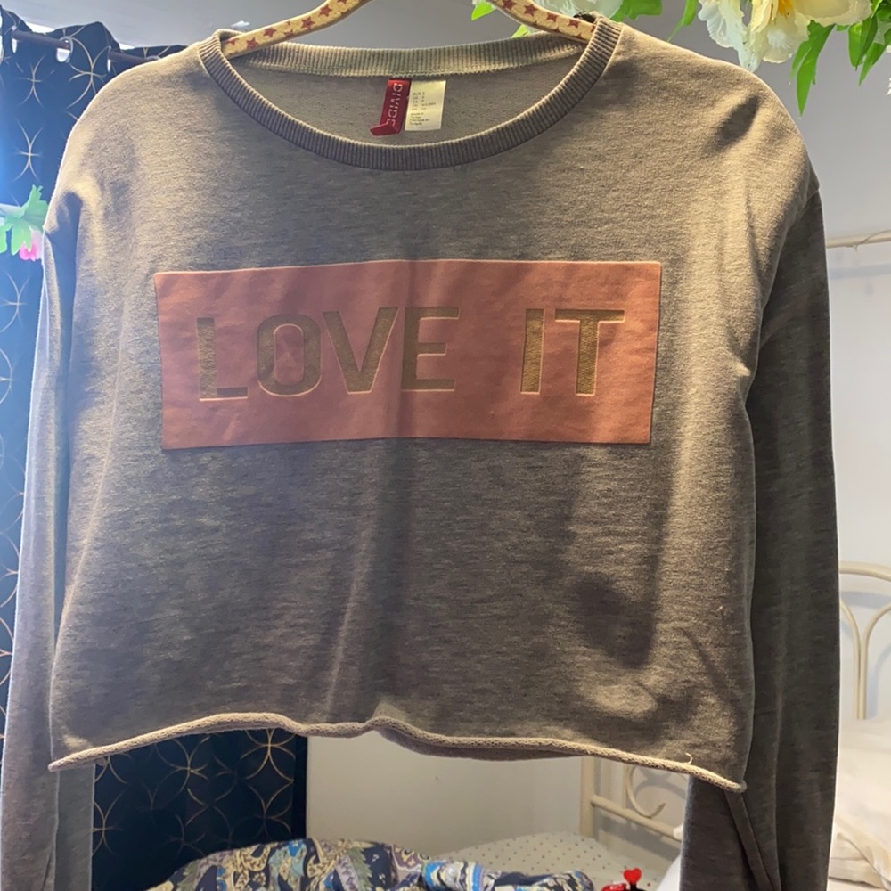 H&M Graphic long sleeve Cropped sweater top (3 sweaters included)